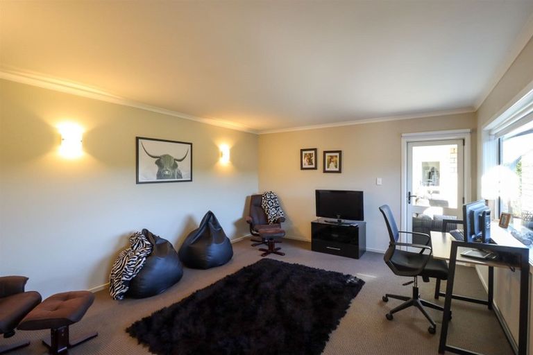 Photo of property in 72 Jellicoe Street, Oceanview, Timaru, 7910