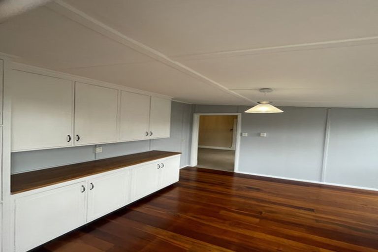 Photo of property in 104 Rosetta Road, Raumati South, Paraparaumu, 5032