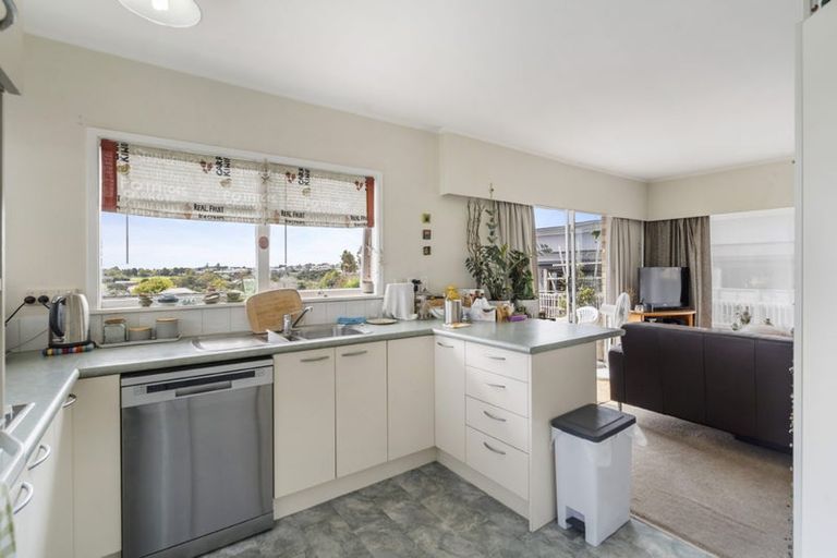 Photo of property in 4/12 Aramoana Avenue, Devonport, Auckland, 0624