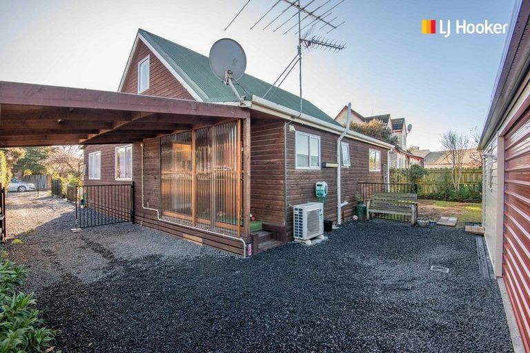 Photo of property in 2 Oak Place, Mosgiel, 9024