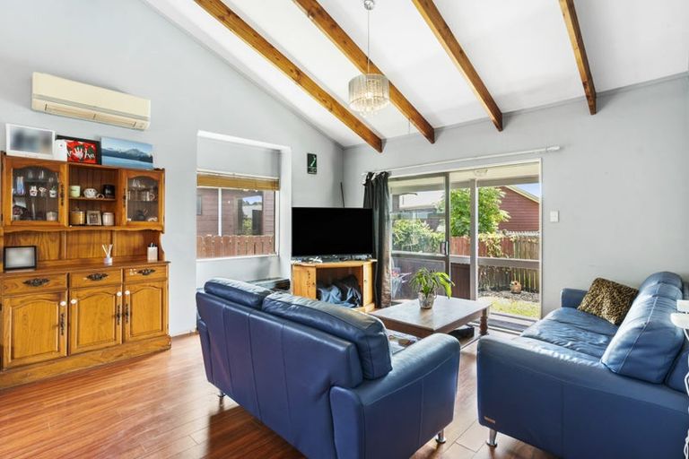 Photo of property in 11/390 West Coast Road, Glen Eden, Auckland, 0602