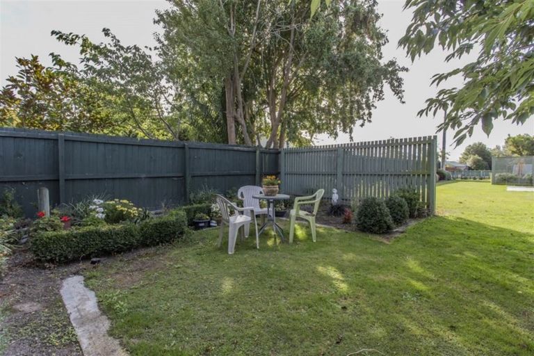 Photo of property in 19 Parsonage Road, Woodend, 7610