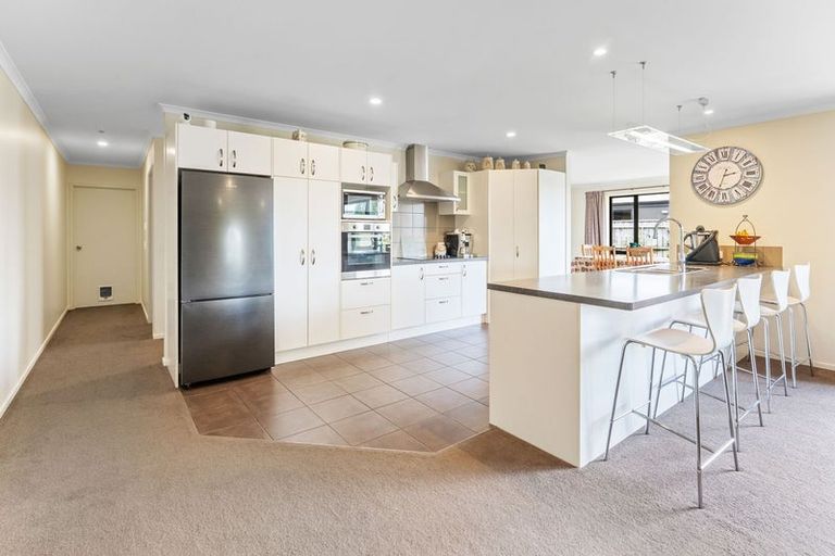 Photo of property in 16 Wanderers Avenue, Brightwater, 7022