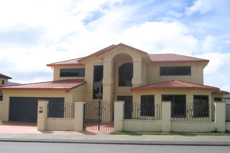 Photo of property in 52 Downing Street, Crofton Downs, Wellington, 6035