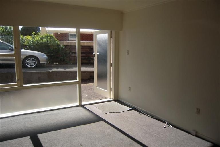 Photo of property in 65c Frankley Road, Westown, New Plymouth, 4310