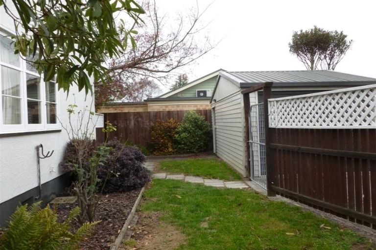 Photo of property in 26 Tika Street, Riccarton, Christchurch, 8041