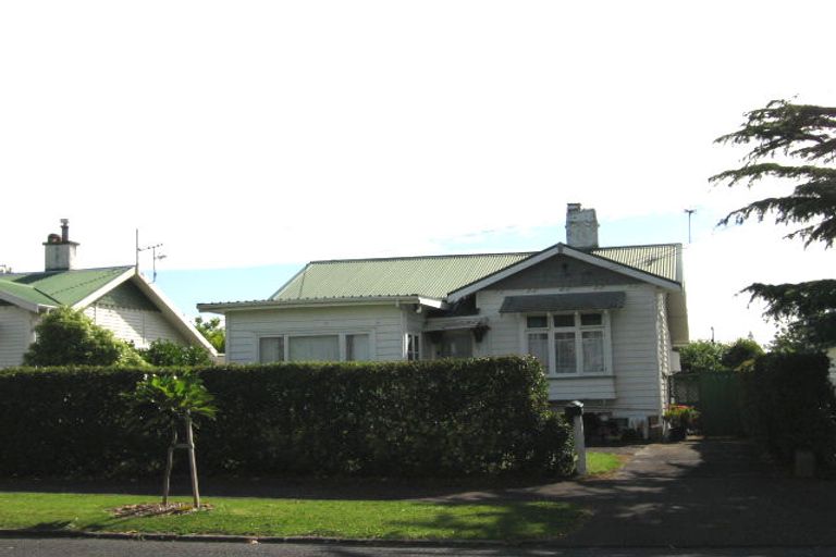 Photo of property in 46 Moa Road, Point Chevalier, Auckland, 1022