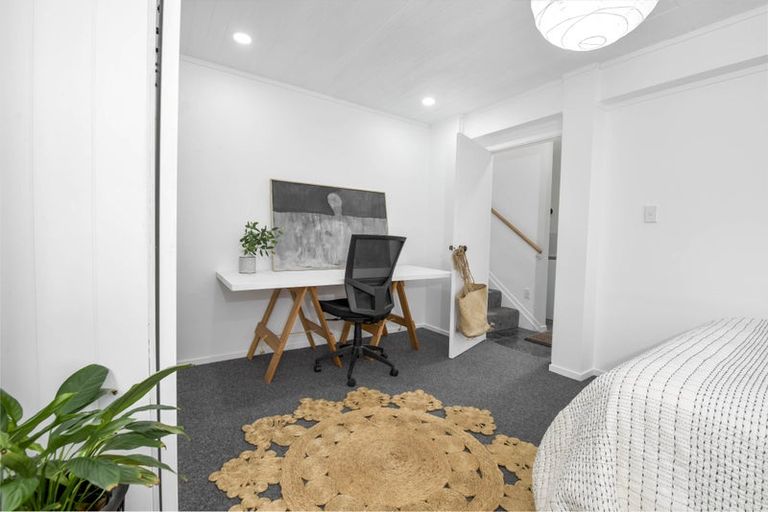 Photo of property in 103 Brian Crescent, Stanmore Bay, Whangaparaoa, 0932