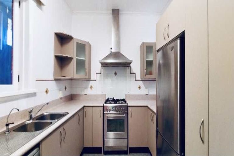 Photo of property in 3 Cudby Street, Woburn, Lower Hutt, 5011