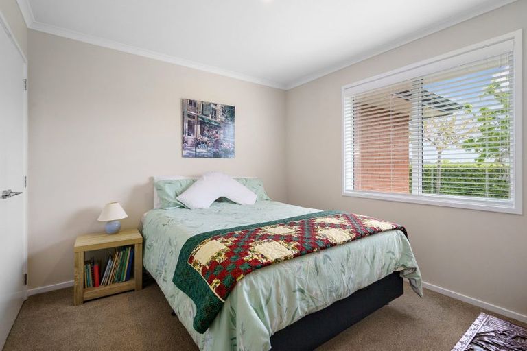 Photo of property in 12 Jarrett Terrace, Leamington, Cambridge, 3432