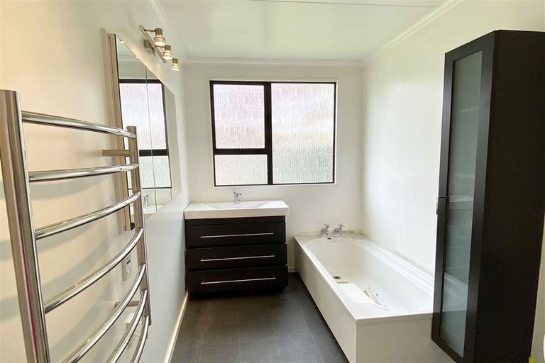 Photo of property in 23 Abbot Street, Waverley, Invercargill, 9810