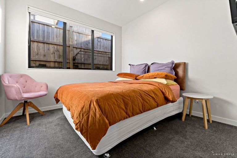 Photo of property in 12a Crows Road, Swanson, Auckland, 0614