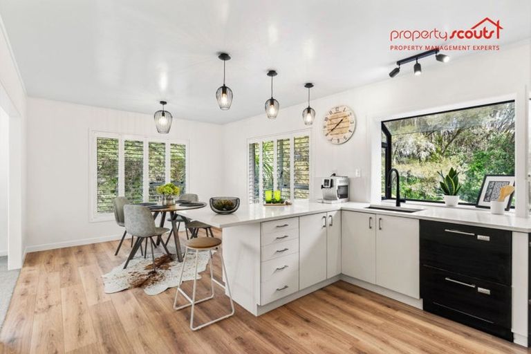 Photo of property in 1/38 Portobello Place, Torbay, Auckland, 0630