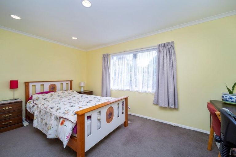 Photo of property in 50a Karina Road, Merrilands, New Plymouth, 4312