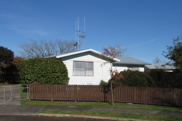Photo of property in 6 Mckinley Place, Nawton, Hamilton, 3200