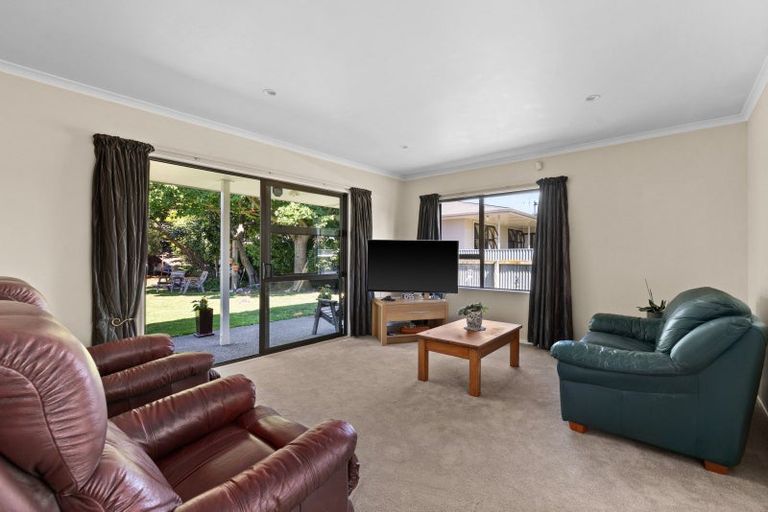 Photo of property in 907 Lawrence Street, Akina, Hastings, 4122