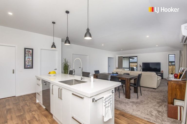 Photo of property in 17 Mallard Drive, Waihola, Milton, 9073