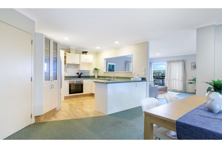 Photo of property in 15 Tuscany Place, Ohauiti, Tauranga, 3112