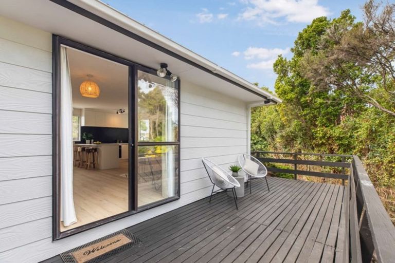 Photo of property in 1/63a Colwill Road, Massey, Auckland, 0614