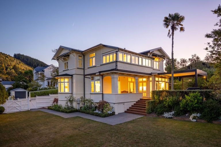 Photo of property in 66 Shelbourne Street, Nelson, 7010