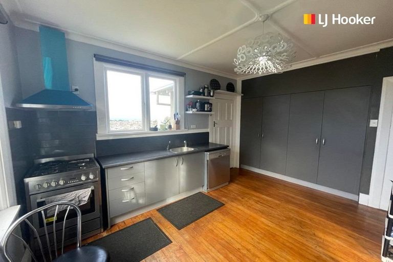 Photo of property in 33 Forfar Street, Clyde Hill, Dunedin, 9011