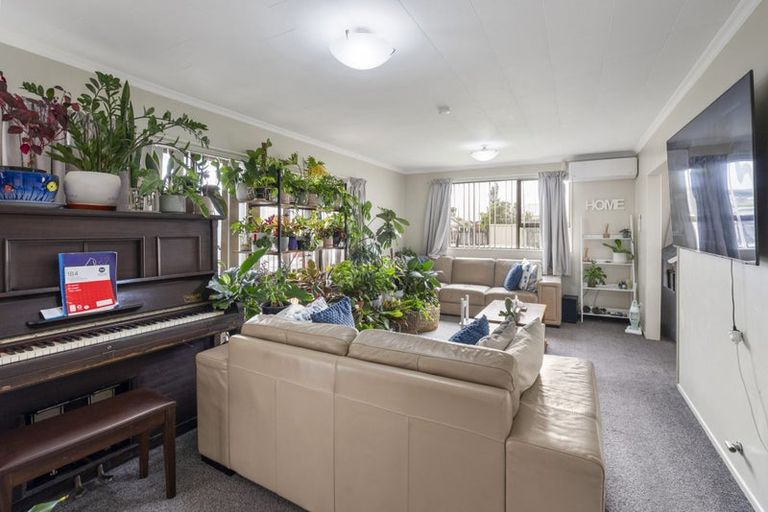 Photo of property in 74 Mangati Road, Bell Block, New Plymouth, 4312