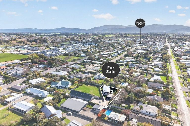 Photo of property in 52a Jellicoe Street, Greytown, 5712