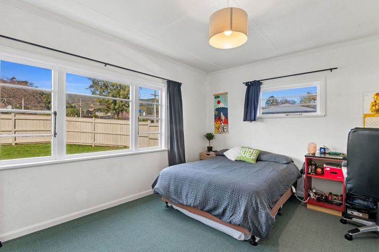 Photo of property in 1/32 Taupata Street, Stoke, Nelson, 7011