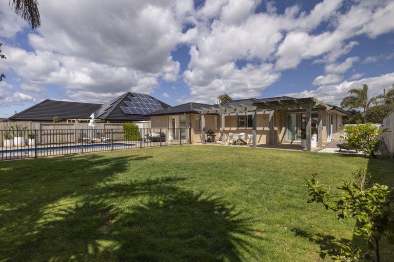 Photo of property in 56 Matemuri Drive, Papamoa Beach, Papamoa, 3118