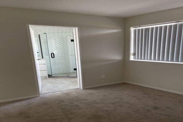 Photo of property in 20 Bei Road, Papakura, 2110