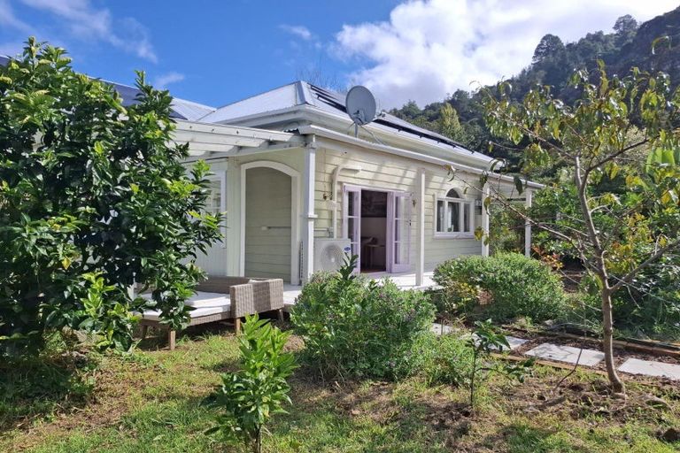 Photo of property in 60 Te Ana Lane, Thames, 3577