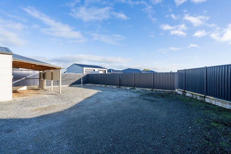 Photo of property in 24 Park Street, Winton, 9720