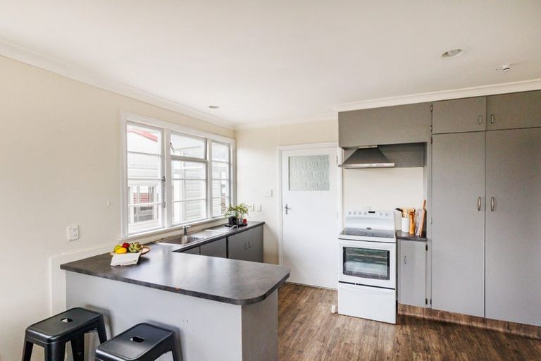 Photo of property in 4 Rata Street, Roslyn, Palmerston North, 4414