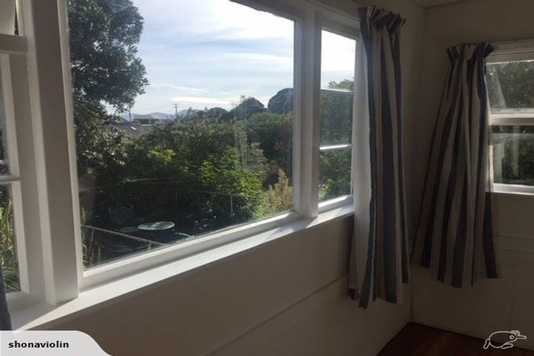 Photo of property in 11 Ames Street, Paekakariki, 5034