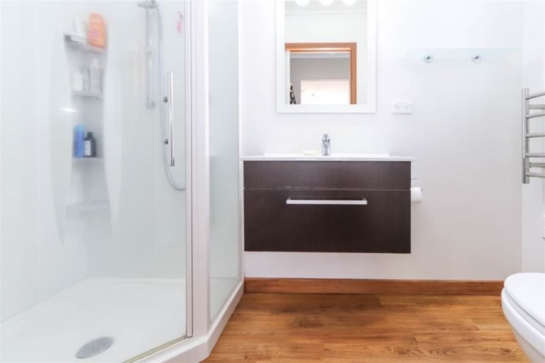 Photo of property in 8a Mahoe Street, Inglewood, 4330