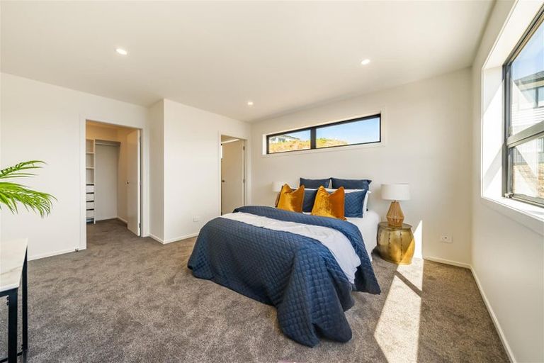 Photo of property in 37a Waitaria Terrace, Aotea, Porirua, 5024