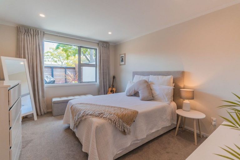 Photo of property in 307 College Street, West End, Palmerston North, 4410