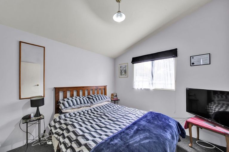 Photo of property in 16a Maire Street, Inglewood, 4330