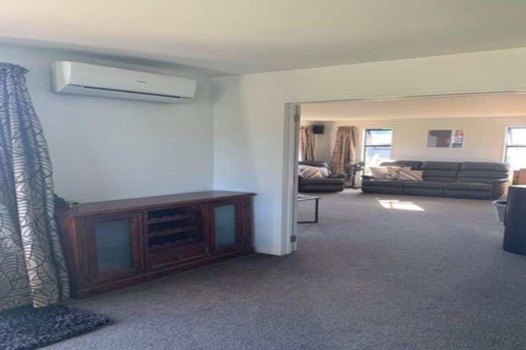 Photo of property in 14 Andesite Drive, Rolleston, 7614