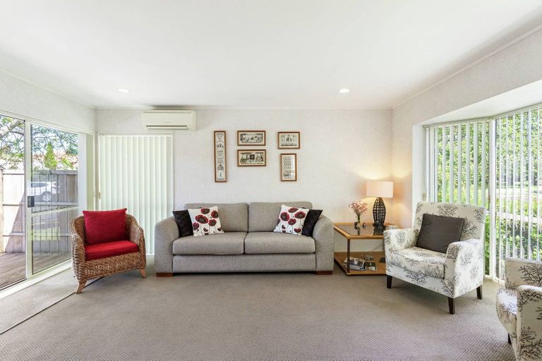 Photo of property in 1/23 Tarnica Road, Northpark, Auckland, 2013