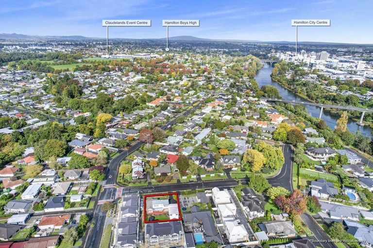 Photo of property in 15 Tamihana Avenue, Fairfield, Hamilton, 3214