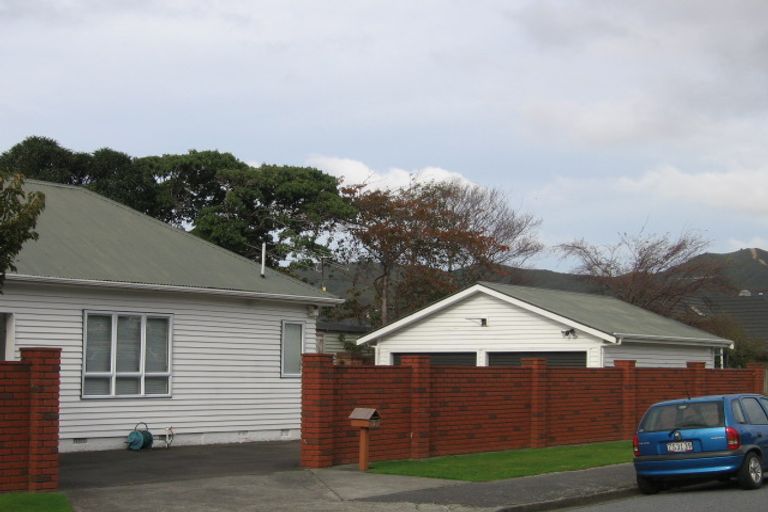 Photo of property in 2 Potomaru Street, Boulcott, Lower Hutt, 5010