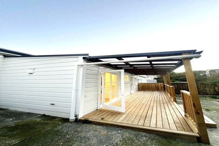 Photo of property in 40 Te Wharepouri Street, Berhampore, Wellington, 6023