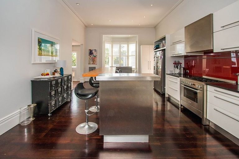 Photo of property in 45 Esplanade Road, Mount Eden, Auckland, 1024