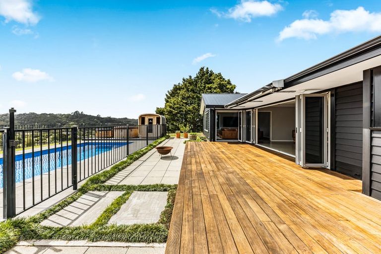 Photo of property in 26b Moses Road, Kaukapakapa, 0873