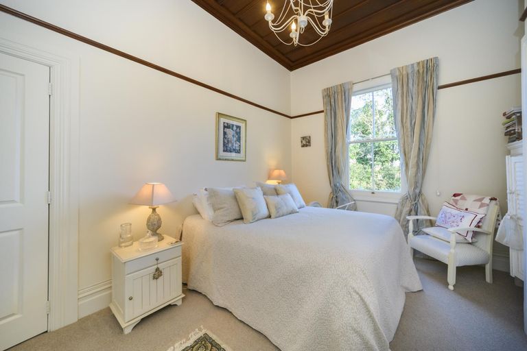 Photo of property in 130 Newbury Line, Newbury, Palmerston North, 4478