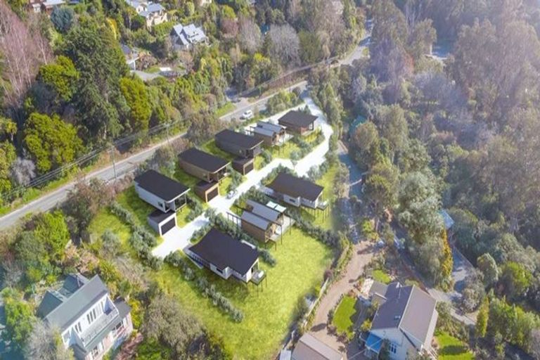 Photo of property in 17 Main Road, Governors Bay, 8971