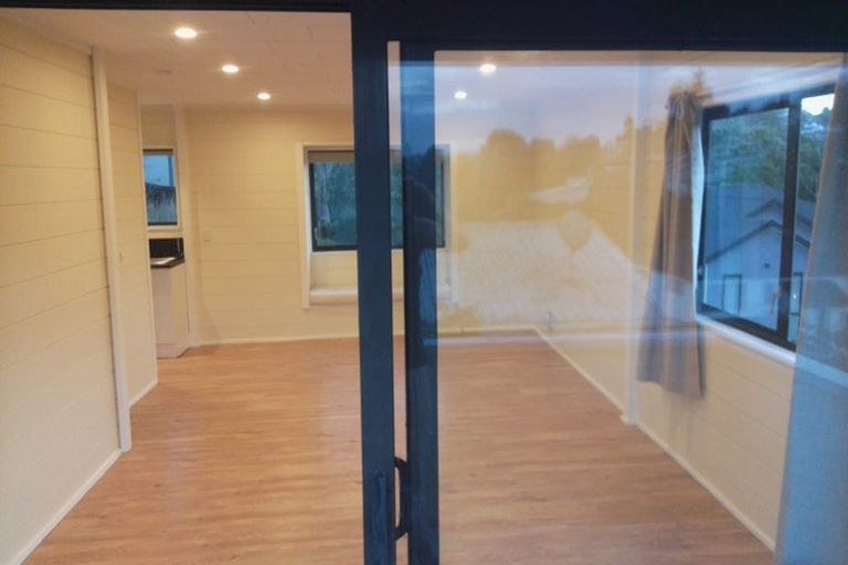 Photo of property in 656a Beach Road, Browns Bay, Auckland, 0630