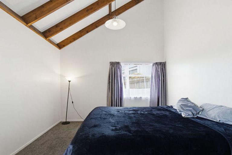 Photo of property in 214 Puriri Street, Castlecliff, Whanganui, 4501