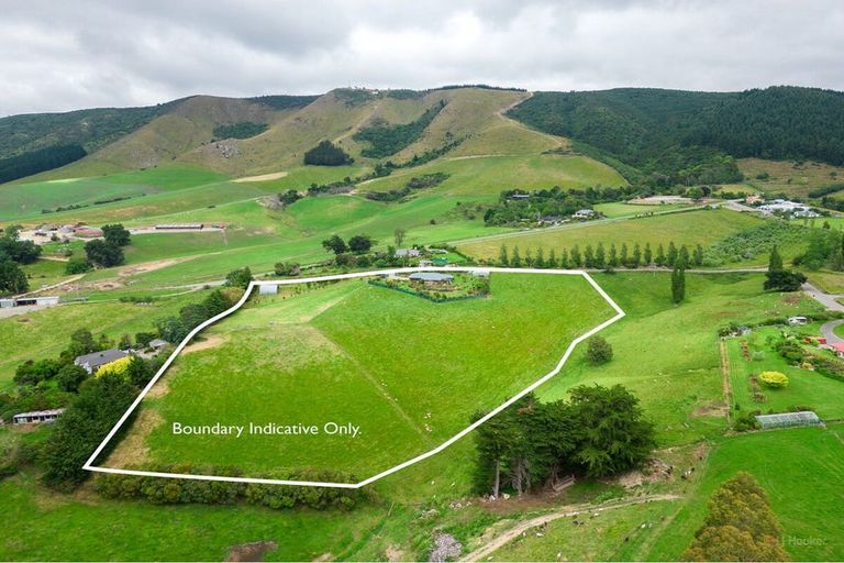 Photo of property in 151 Garlands Road, Waimate, 7979